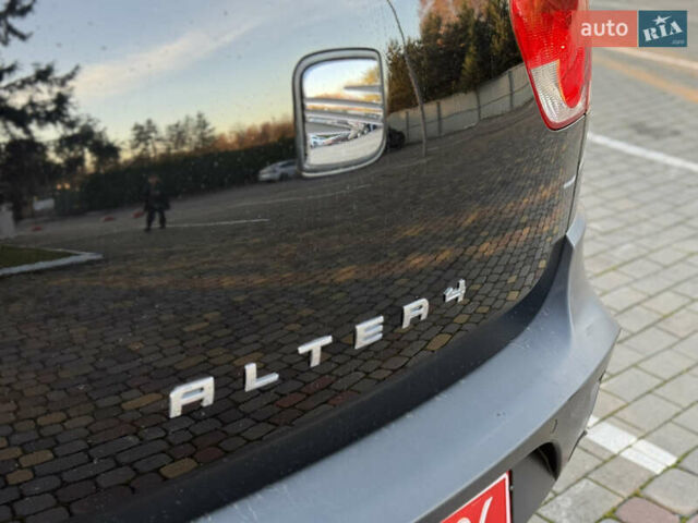 Черный Сеат Алтеа Фритрэк, объемом двигателя 2 л и пробегом 160 тыс. км за 9500 $, фото 37 на Automoto.ua