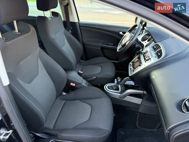 Черный Сеат Алтеа Фритрэк, объемом двигателя 2 л и пробегом 160 тыс. км за 9500 $, фото 36 на Automoto.ua