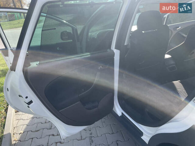 Сеат Алтеа Фритрэк, объемом двигателя 2 л и пробегом 280 тыс. км за 6700 $, фото 16 на Automoto.ua