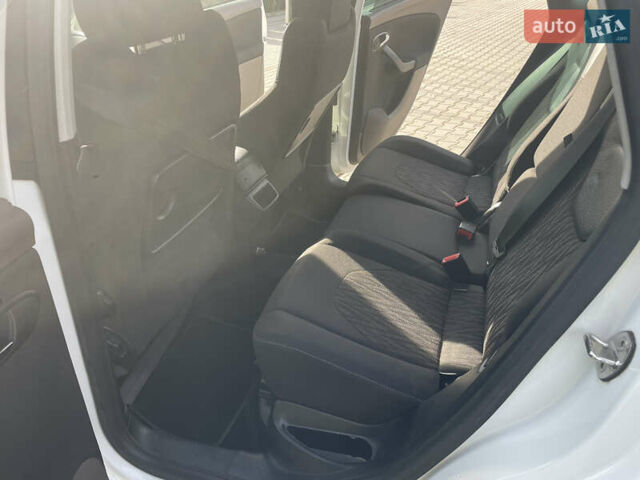 Сеат Алтеа Фритрэк, объемом двигателя 2 л и пробегом 280 тыс. км за 6700 $, фото 17 на Automoto.ua