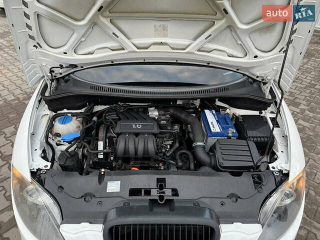 Белый Сеат Алтеа, объемом двигателя 1.6 л и пробегом 250 тыс. км за 5100 $, фото 42 на Automoto.ua