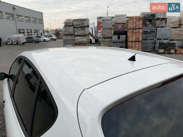 Білий Сеат Altea, об'ємом двигуна 1.6 л та пробігом 255 тис. км за 4999 $, фото 9 на Automoto.ua