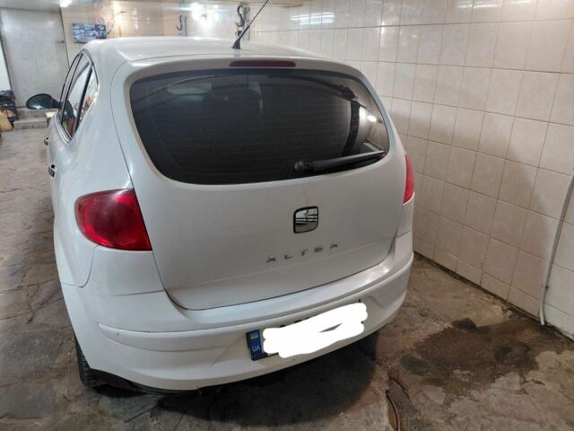 Белый Сеат Алтеа, объемом двигателя 1.9 л и пробегом 137 тыс. км за 5300 $, фото 1 на Automoto.ua