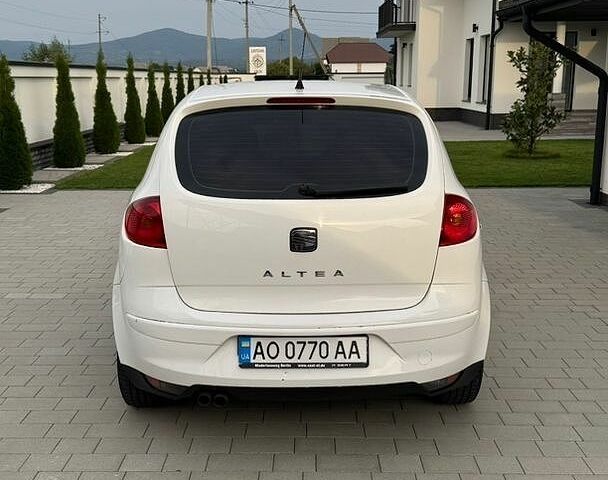 Білий Сеат Altea, об'ємом двигуна 1.9 л та пробігом 179 тис. км за 5999 $, фото 6 на Automoto.ua