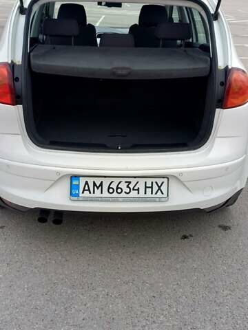 Білий Сеат Altea, об'ємом двигуна 1.39 л та пробігом 190 тис. км за 5950 $, фото 27 на Automoto.ua