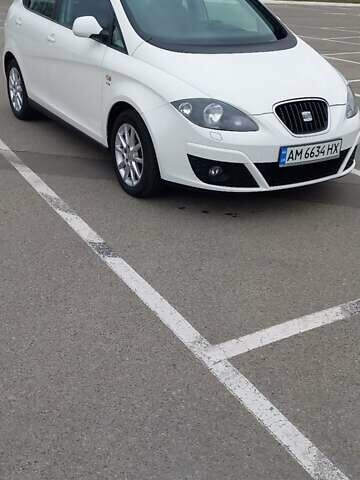 Білий Сеат Altea, об'ємом двигуна 1.39 л та пробігом 190 тис. км за 5950 $, фото 18 на Automoto.ua