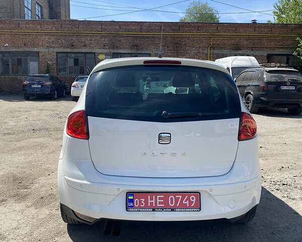 Белый Сеат Алтеа, объемом двигателя 1.8 л и пробегом 170 тыс. км за 7700 $, фото 6 на Automoto.ua