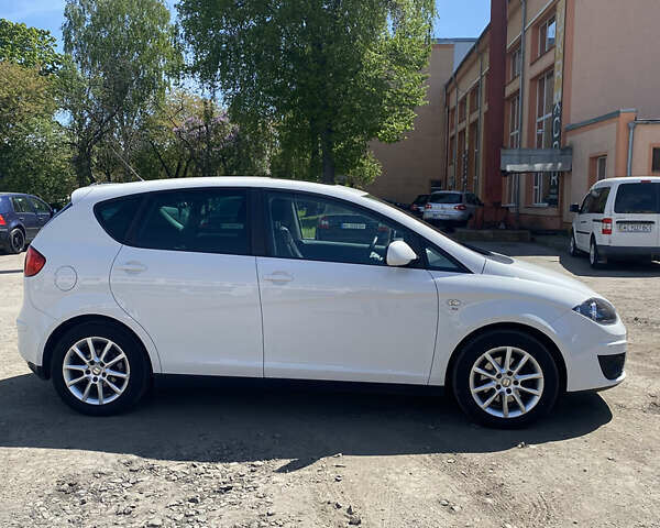 Сеат Алтеа 2009 в Луцке на Automoto.ua Белый Сеат Алтеа, объемом двигателя 1.8 л и пробегом 170 тыс. км за 7000 $, фото 3 на Automoto.ua