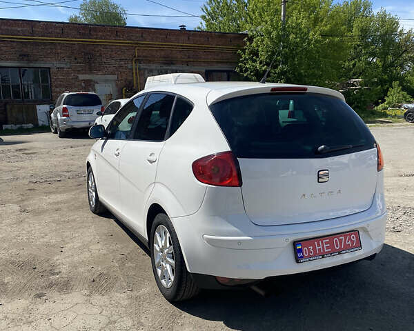 Белый Сеат Алтеа, объемом двигателя 1.8 л и пробегом 170 тыс. км за 7700 $, фото 5 на Automoto.ua