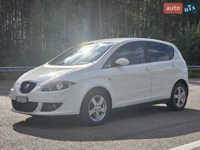 Белый Сеат Алтеа, объемом двигателя 1.4 л и пробегом 195 тыс. км за 6799 $, фото 5 на Automoto.ua