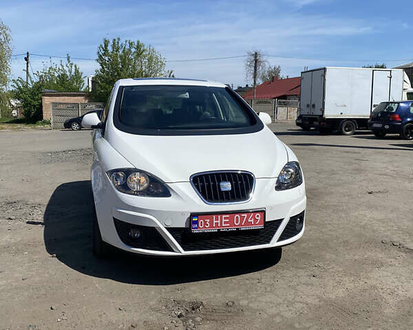 Белый Сеат Алтеа, объемом двигателя 1.8 л и пробегом 170 тыс. км за 7200 $, фото 2 на Automoto.ua