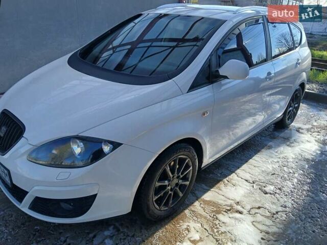 Білий Сеат Altea, об'ємом двигуна 1.6 л та пробігом 263 тис. км за 7430 $, фото 7 на Automoto.ua