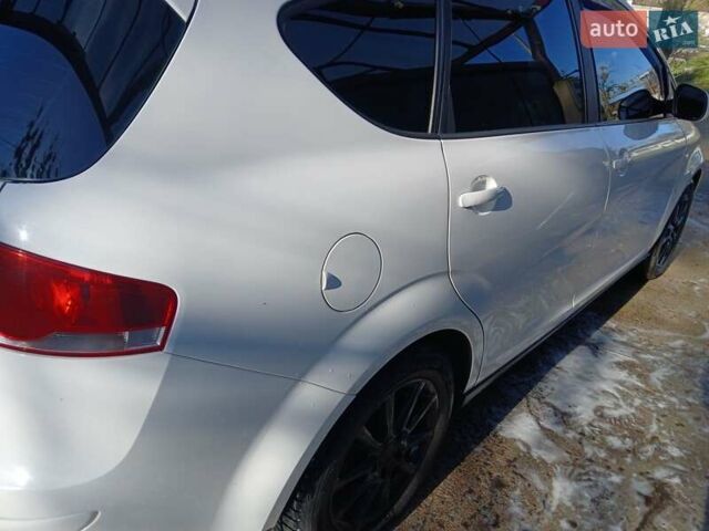 Білий Сеат Altea, об'ємом двигуна 1.6 л та пробігом 263 тис. км за 7430 $, фото 9 на Automoto.ua