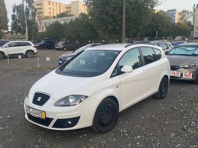Белый Сеат Алтеа, объемом двигателя 1.9 л и пробегом 240 тыс. км за 4500 $, фото 6 на Automoto.ua
