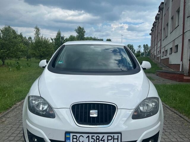 Белый Сеат Алтеа, объемом двигателя 1.6 л и пробегом 250 тыс. км за 5700 $, фото 1 на Automoto.ua