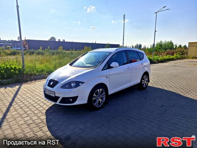 Белый Сеат Алтеа, объемом двигателя 1.8 л и пробегом 175 тыс. км за 7700 $, фото 1 на Automoto.ua