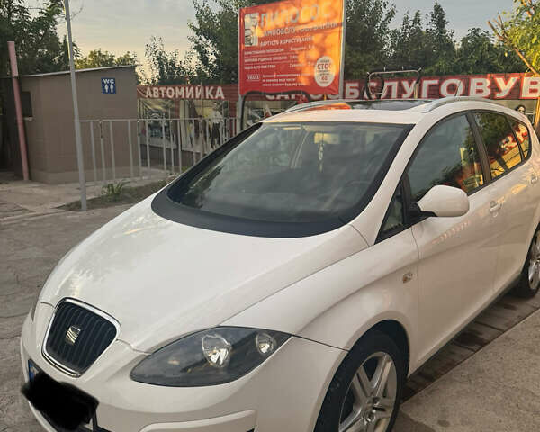 Белый Сеат Алтеа, объемом двигателя 1.6 л и пробегом 226 тыс. км за 9200 $, фото 3 на Automoto.ua