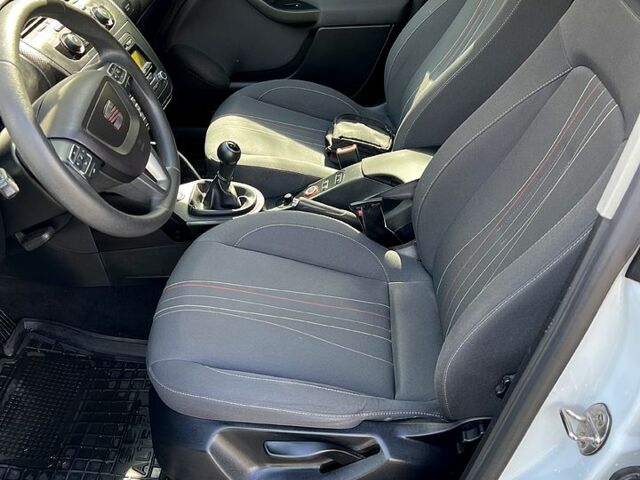 Сеат Altea 2013 у Фастове на Automoto.ua Білий Сеат Altea, об'ємом двигуна 1.6 л та пробігом 121 тис. км за 8900 $, фото 7 на Automoto.ua