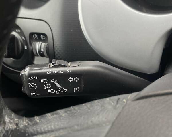 Белый Сеат Алтеа, объемом двигателя 1.6 л и пробегом 238 тыс. км за 9500 $, фото 24 на Automoto.ua