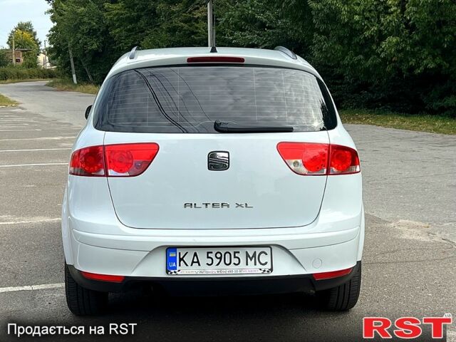 Сеат Altea 2013 у Фастове на Automoto.ua Білий Сеат Altea, об'ємом двигуна 1.6 л та пробігом 121 тис. км за 8900 $, фото 3 на Automoto.ua