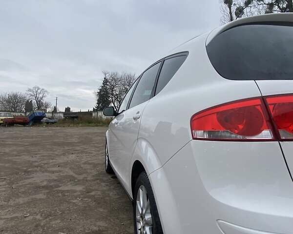 Белый Сеат Алтеа, объемом двигателя 1.6 л и пробегом 238 тыс. км за 9500 $, фото 6 на Automoto.ua