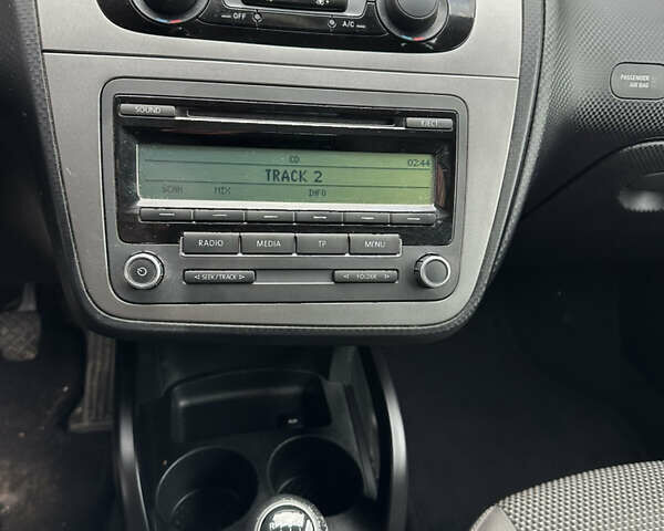 Білий Сеат Altea, об'ємом двигуна 1.39 л та пробігом 159 тис. км за 8700 $, фото 26 на Automoto.ua