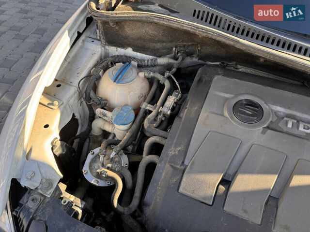 Белый Сеат Алтеа, объемом двигателя 1.6 л и пробегом 211 тыс. км за 10500 $, фото 37 на Automoto.ua