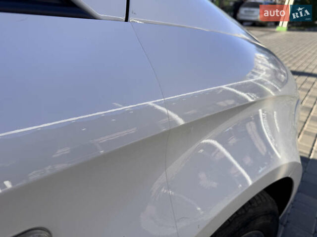 Белый Сеат Алтеа, объемом двигателя 1.6 л и пробегом 211 тыс. км за 10500 $, фото 13 на Automoto.ua