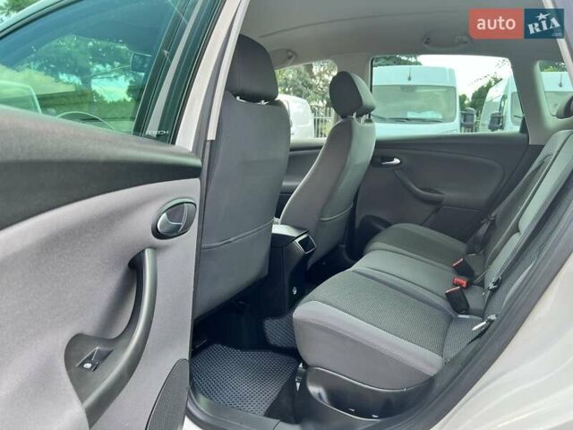 Білий Сеат Altea, об'ємом двигуна 1.6 л та пробігом 257 тис. км за 8999 $, фото 20 на Automoto.ua