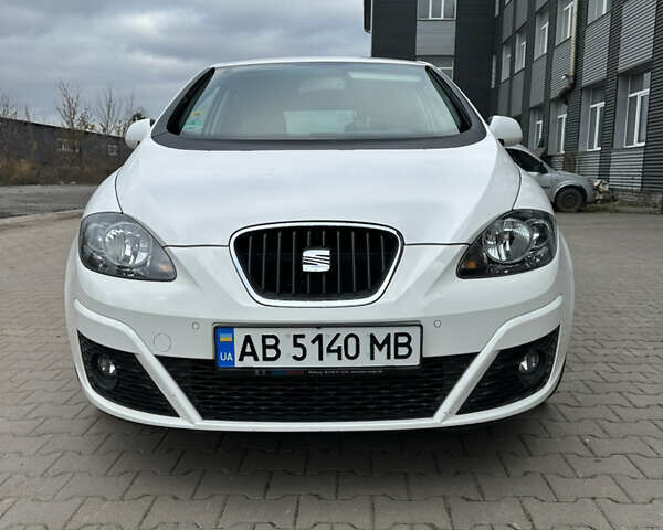 Белый Сеат Алтеа, объемом двигателя 1.39 л и пробегом 159 тыс. км за 8700 $, фото 20 на Automoto.ua