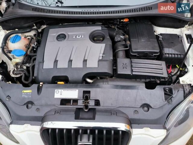 Білий Сеат Altea, об'ємом двигуна 1.6 л та пробігом 129 тис. км за 10300 $, фото 28 на Automoto.ua