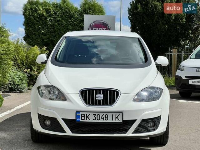 Білий Сеат Altea, об'ємом двигуна 1.6 л та пробігом 257 тис. км за 8999 $, фото 2 на Automoto.ua