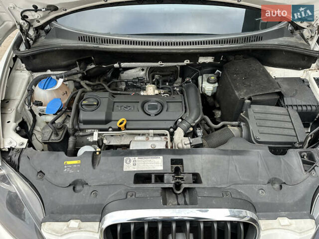 Белый Сеат Алтеа, объемом двигателя 1.39 л и пробегом 159 тыс. км за 8700 $, фото 36 на Automoto.ua