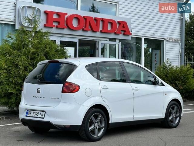 Білий Сеат Altea, об'ємом двигуна 1.6 л та пробігом 257 тис. км за 8999 $, фото 8 на Automoto.ua