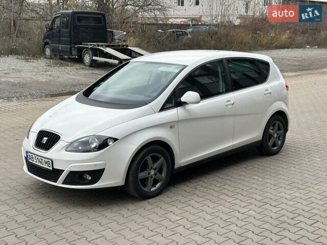 Білий Сеат Altea, об'ємом двигуна 1.39 л та пробігом 159 тис. км за 8700 $, фото 8 на Automoto.ua
