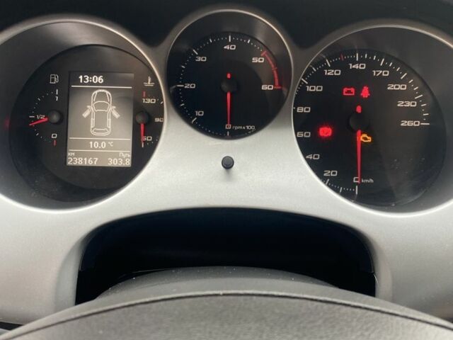 Белый Сеат Алтеа, объемом двигателя 1.6 л и пробегом 238 тыс. км за 9500 $, фото 18 на Automoto.ua