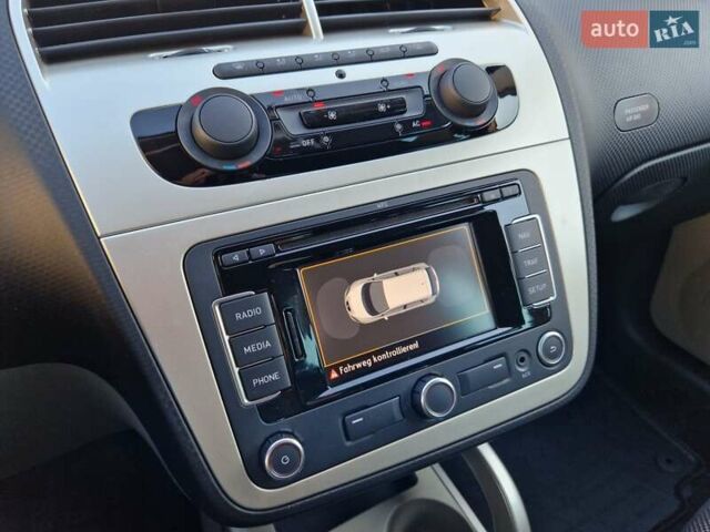 Бежевий Сеат Altea, об'ємом двигуна 1.8 л та пробігом 101 тис. км за 9950 $, фото 44 на Automoto.ua