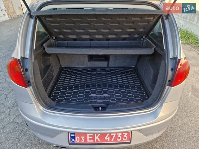 Бежевий Сеат Altea, об'ємом двигуна 1.8 л та пробігом 101 тис. км за 9950 $, фото 68 на Automoto.ua