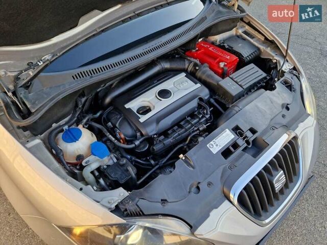 Бежевий Сеат Altea, об'ємом двигуна 1.8 л та пробігом 101 тис. км за 9950 $, фото 75 на Automoto.ua