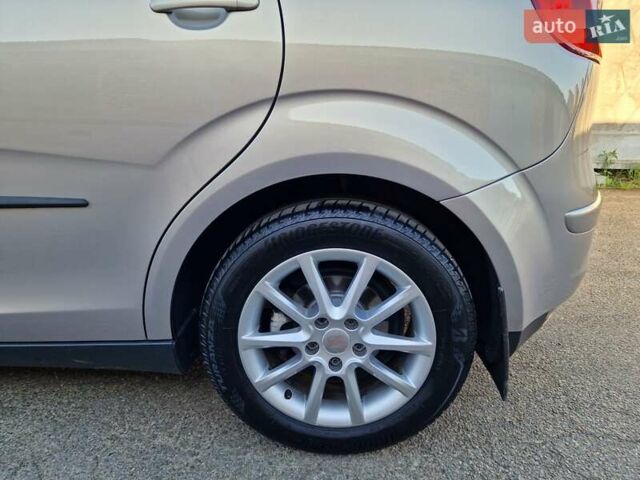 Бежевий Сеат Altea, об'ємом двигуна 1.8 л та пробігом 101 тис. км за 9950 $, фото 30 на Automoto.ua