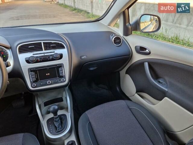 Бежевый Сеат Алтеа, объемом двигателя 1.8 л и пробегом 101 тыс. км за 9950 $, фото 46 на Automoto.ua