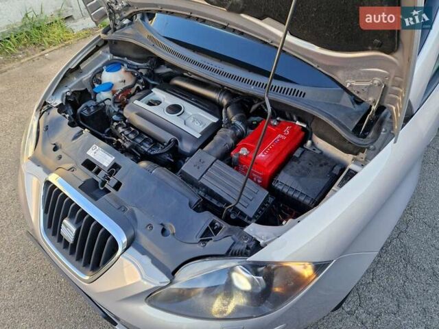 Бежевий Сеат Altea, об'ємом двигуна 1.8 л та пробігом 101 тис. км за 9950 $, фото 74 на Automoto.ua