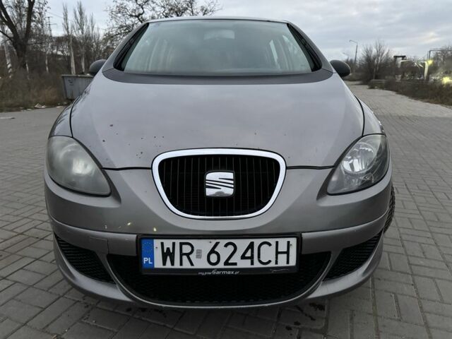 Бежевий Сеат Altea, об'ємом двигуна 1.9 л та пробігом 404 тис. км за 2855 $, фото 1 на Automoto.ua