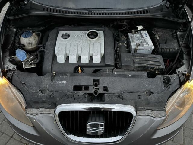 Бежевий Сеат Altea, об'ємом двигуна 1.9 л та пробігом 404 тис. км за 2855 $, фото 13 на Automoto.ua