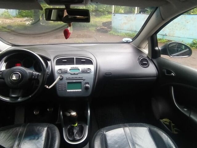 Черный Сеат Алтеа, объемом двигателя 0 л и пробегом 292 тыс. км за 3200 $, фото 5 на Automoto.ua