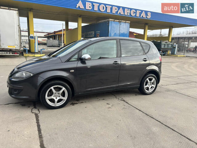 Черный Сеат Алтеа, объемом двигателя 1.97 л и пробегом 320 тыс. км за 4700 $, фото 1 на Automoto.ua