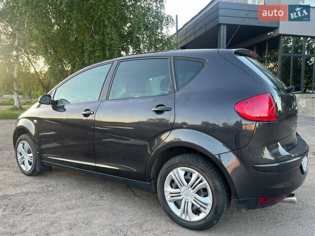 Чорний Сеат Altea, об'ємом двигуна 1.6 л та пробігом 240 тис. км за 5550 $, фото 2 на Automoto.ua
