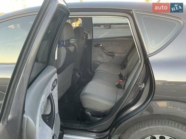 Чорний Сеат Altea, об'ємом двигуна 1.6 л та пробігом 236 тис. км за 4000 $, фото 5 на Automoto.ua