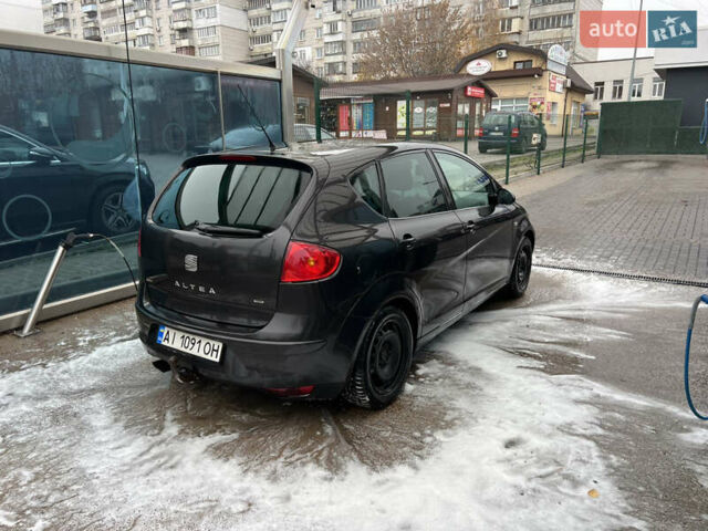 Черный Сеат Алтеа, объемом двигателя 1.98 л и пробегом 255 тыс. км за 4900 $, фото 2 на Automoto.ua
