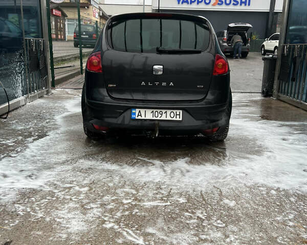 Черный Сеат Алтеа, объемом двигателя 1.98 л и пробегом 255 тыс. км за 4900 $, фото 1 на Automoto.ua